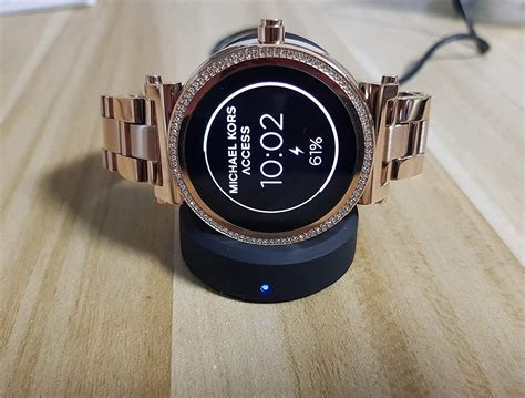 cargador michael kors smartwatch